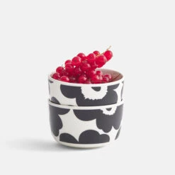 Marimekko Unikko White / Black Soup / Cereal Bowl -Marimekko marimekko black unikko soup cereal bowl special anniversary edition 45