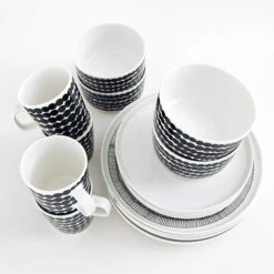 Marimekko Black / White 16pc Dinnerware Set -Marimekko marimekko dinnerware set black white 169