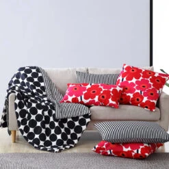 Marimekko Kivet Black / Ajo Black Reversible Throw 11 Marimekko Kivet Black / Ajo Black Reversible Throw -Marimekko marimekko kivet black ajo black reversible throw blanket 51