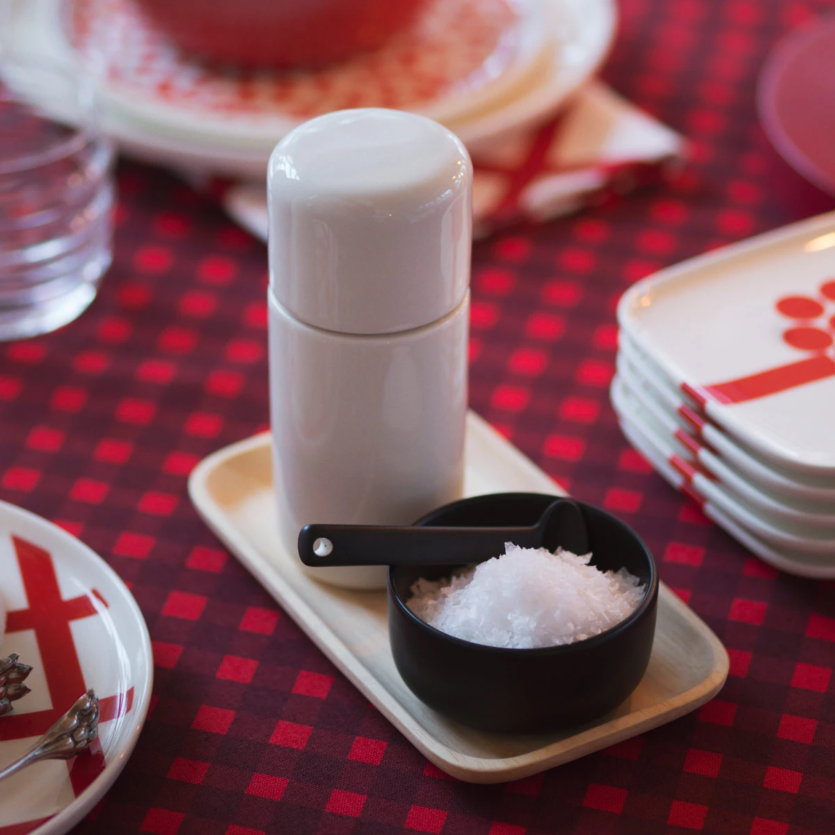 Marimekko Mylly Pepper Mill 4 Marimekko Mylly Pepper Mill - Image 2