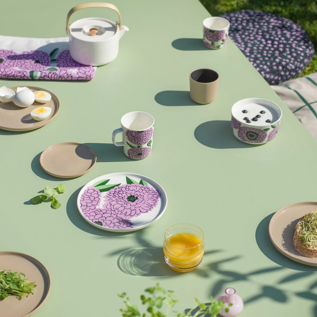 Marimekko Primavera White / Lilac / Green Soup / Cereal Bowl 4 Marimekko Primavera White / Lilac / Green Soup / Cereal Bowl - Image 2
