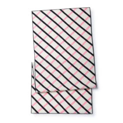 Marimekko Quilt Pink Table Runner