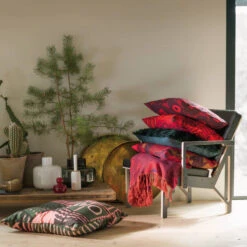 Marimekko -Marimekko marimekko red glass flower vase 99