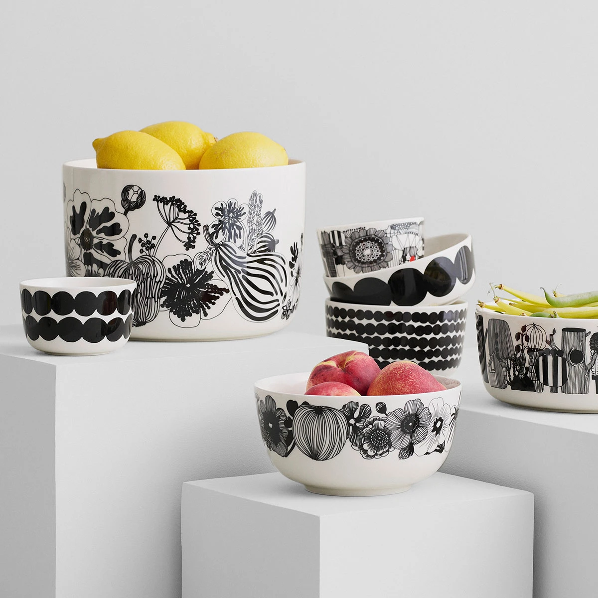 Marimekko Siirtolapuutarha Dessert Bowl 4 Marimekko Siirtolapuutarha Dessert Bowl - Image 2