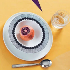 Marimekko Siirtolapuutarha Soup Bowl -Marimekko marimekko siirtolapuutarha soup bowl 211