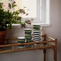 Marimekko Tasaraita Anniversary White / Black Mug -Marimekko marimekko tasaraita black mug 83