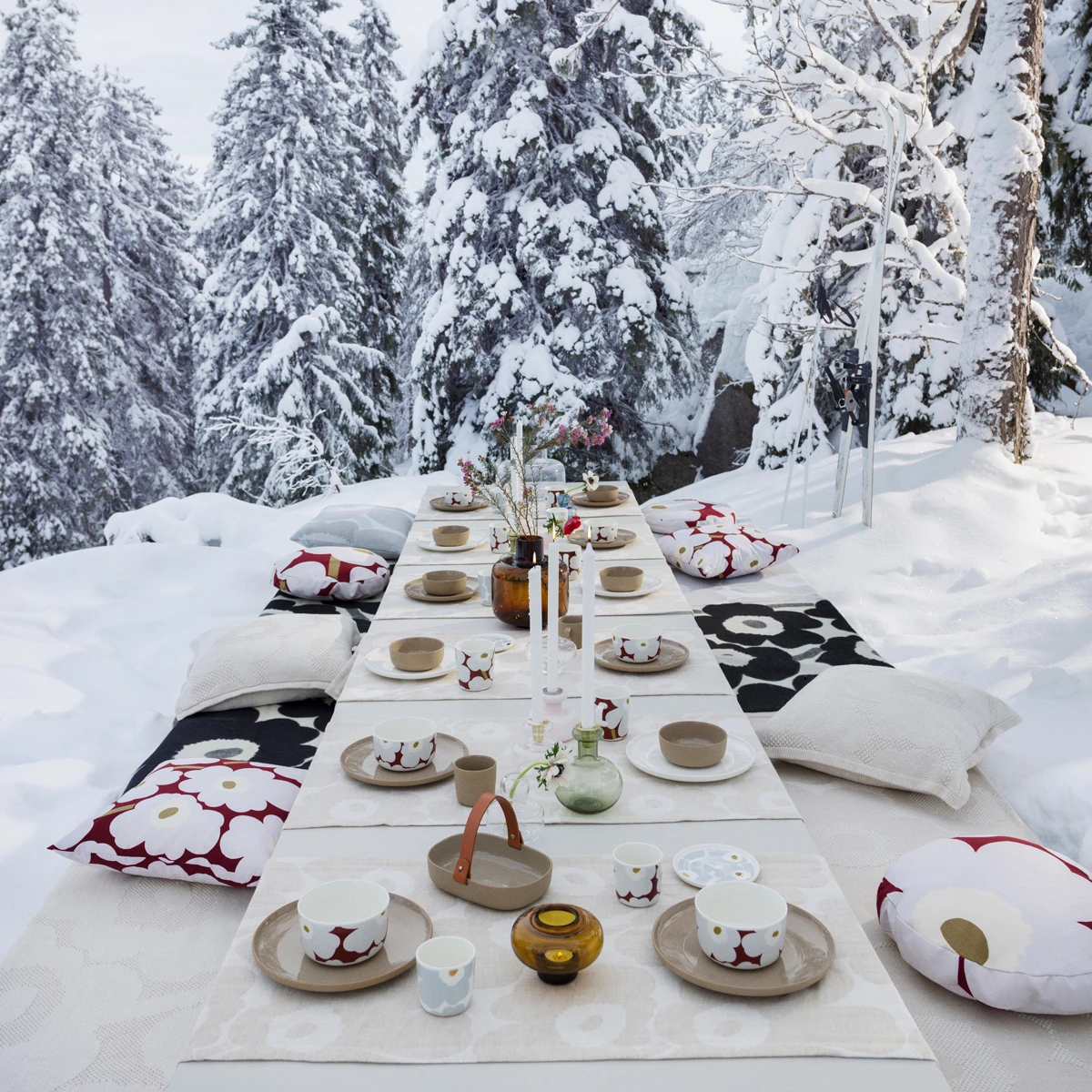 Marimekko Terra Oiva Koppa Serving Dish W/ Leather Handle 8 Marimekko Terra Oiva Koppa Serving Dish W/ Leather Handle - Image 6