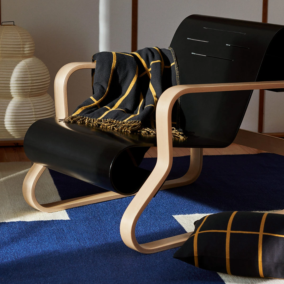 Marimekko Tiiliskivi Black / Gold Throw Blanket 7 Marimekko Tiiliskivi Black / Gold Throw Blanket - Image 5