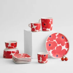 Marimekko Unikko Red Small Plate -Marimekko marimekko unikko red small plate 100