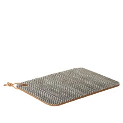 Marimekko Varvunraita Cutting Board -Marimekko marimekko varvunraita chopping board white black 94