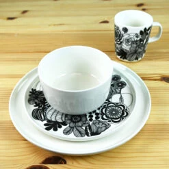 Marimekko White Soup / Cereal Bowl -Marimekko marimekko white soup cereal bowl 64
